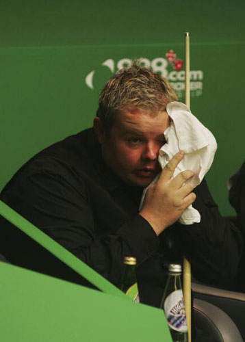 以其犀利且 以其犀利且